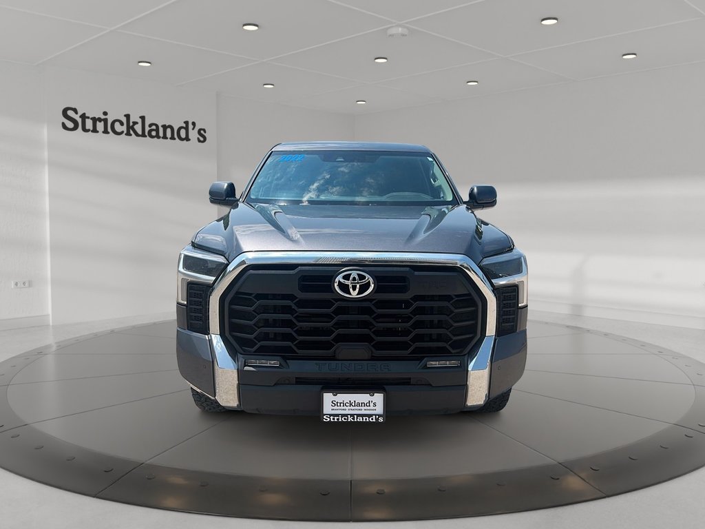2022 Toyota TUNDRA 4X4 Tundra Double Cab SR in Stratford, Ontario - 2 - w1024h768px