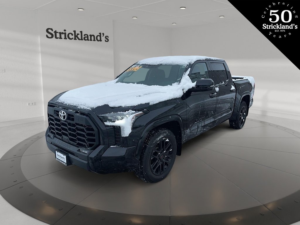 2023 Toyota TUNDRA 4X4 CrewMax SR in Stratford, Ontario - 1 - w1024h768px