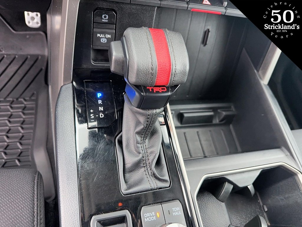 2023 Toyota TUNDRA 4X4 CrewMax SR in Stratford, Ontario - 13 - w1024h768px