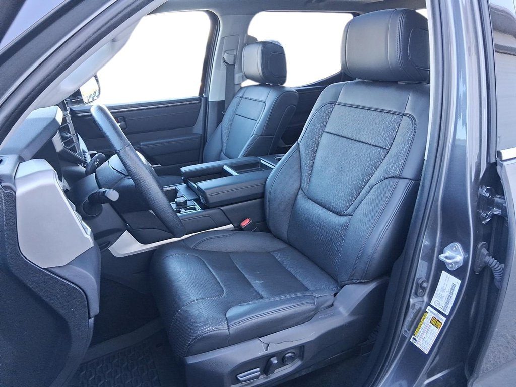2023 Toyota Tundra 4X4 CrewMax Limited in Stratford, Ontario - 8 - w1024h768px
