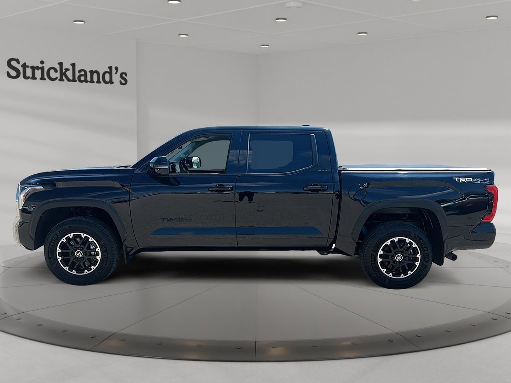 2024 Toyota TUNDRA 4X4 Tundra CrewMax SR in Stratford, Ontario - 5 - w1024h768px