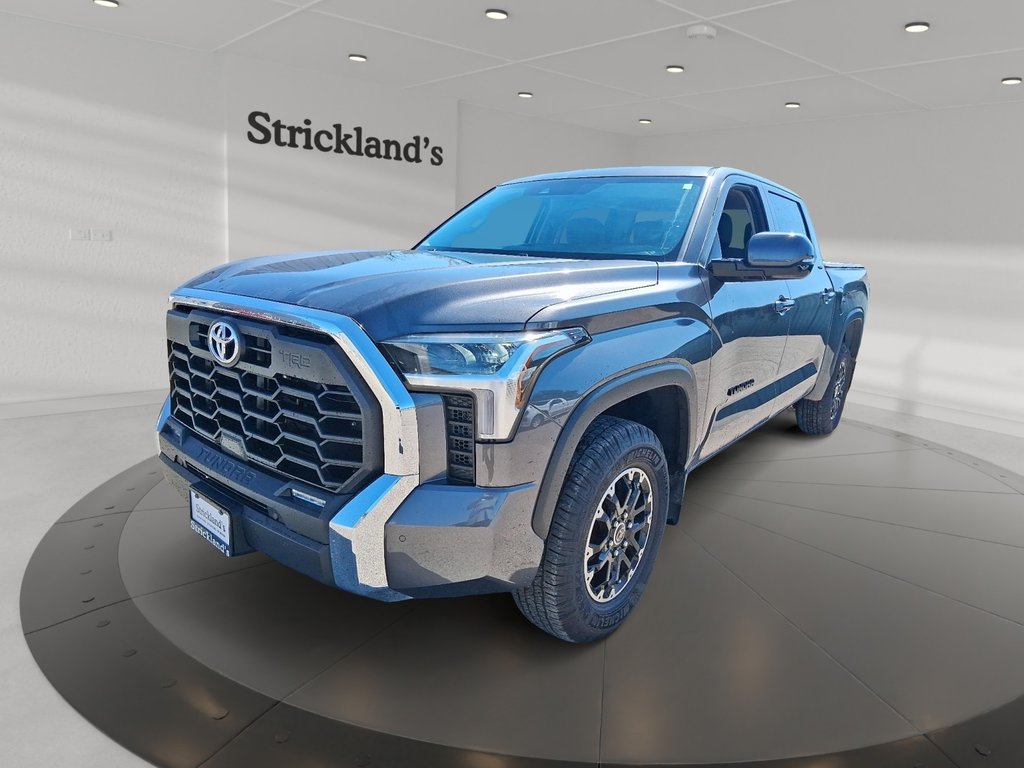 2024 Toyota TUNDRA 4X4 Tundra CrewMax SR in Stratford, Ontario - 1 - w1024h768px