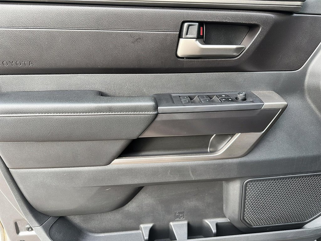 2025 Toyota TUNDRA 4X4 Tundra Double Cab SR in Stratford, Ontario - 9 - w1024h768px