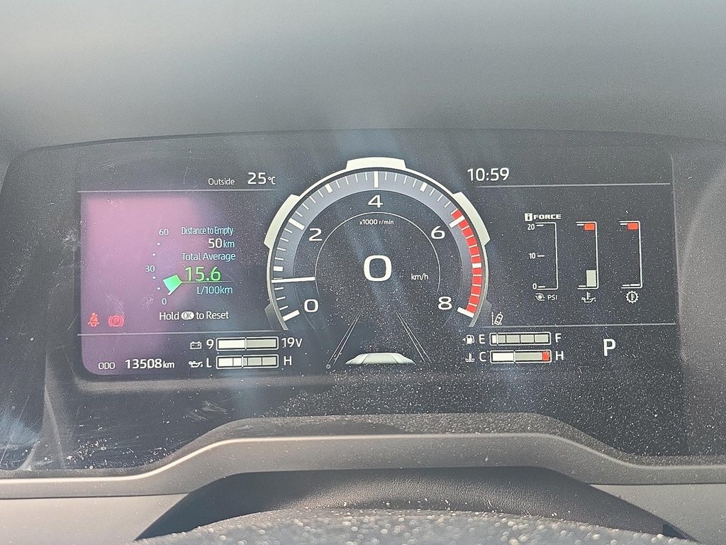 2025 Toyota Tundra 4X4 Tundra CrewMax Platinum in Stratford, Ontario - 12 - w1024h768px