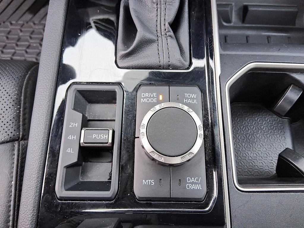 2025 Toyota Tundra 4X4 Tundra CrewMax Limited in Stratford, Ontario - 16 - w1024h768px
