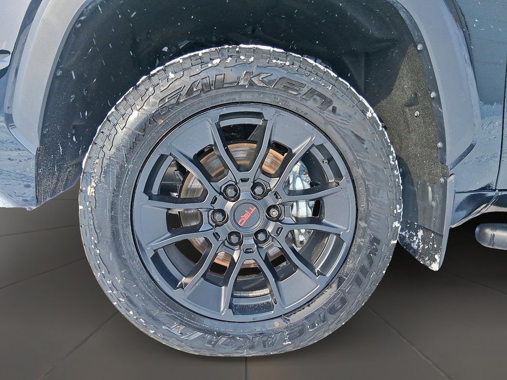 2025 Toyota Tundra 4X4 Tundra CrewMax Limited L in Stratford, Ontario - 6 - w1024h768px