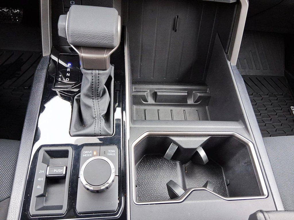 2025 Toyota Tundra 4X4 Tundra CrewMax SR5 L in Stratford, Ontario - 16 - w1024h768px