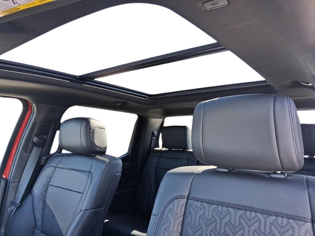 2025 Toyota Tundra 4X4 Tundra CrewMax Limited in Stratford, Ontario - 19 - w1024h768px