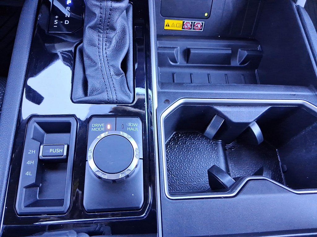 2025 Toyota Tundra 4X4 Tundra CrewMax Limited in Stratford, Ontario - 16 - w1024h768px