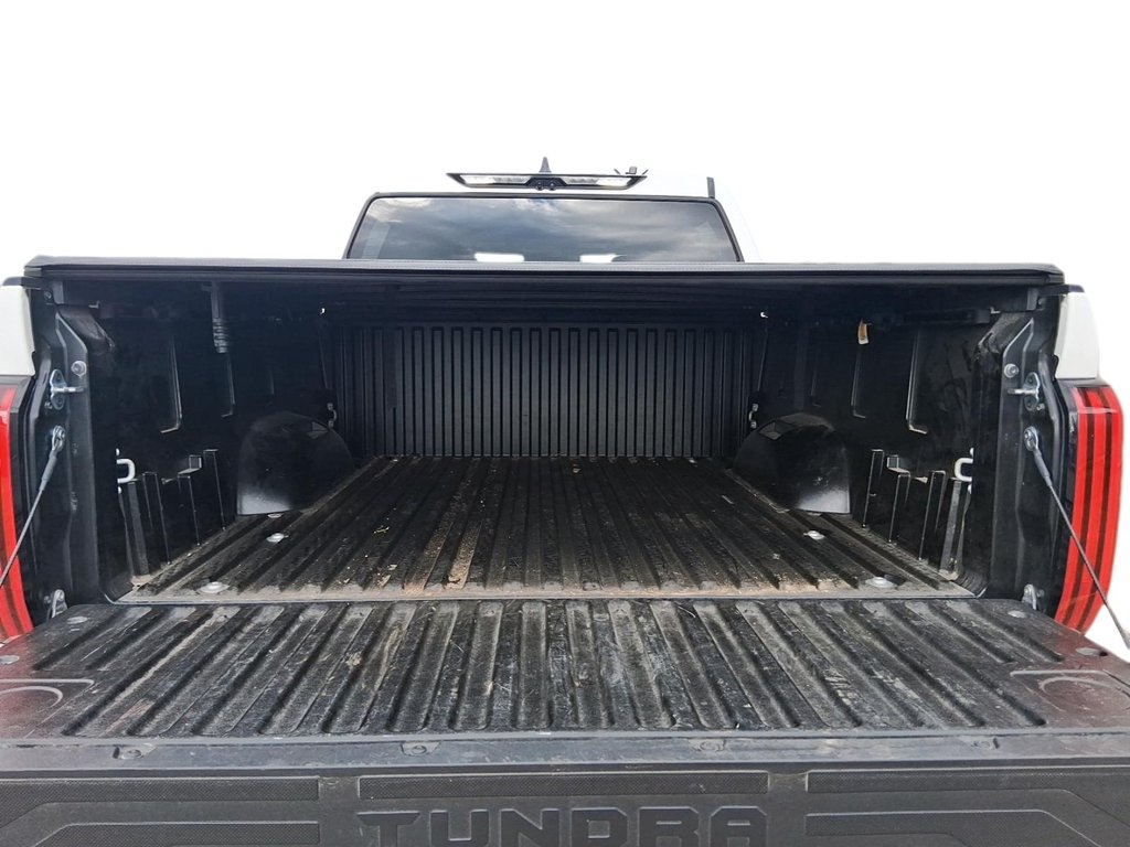 2025 Toyota Tundra 4X4 Tundra CrewMax SR in Stratford, Ontario - 17 - w1024h768px