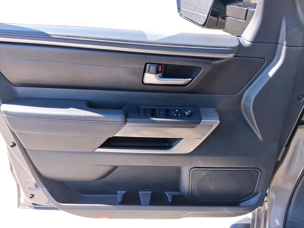 2026 Toyota Tundra 4X4 Tundra CrewMax SR in Stratford, Ontario - 11 - w1024h768px
