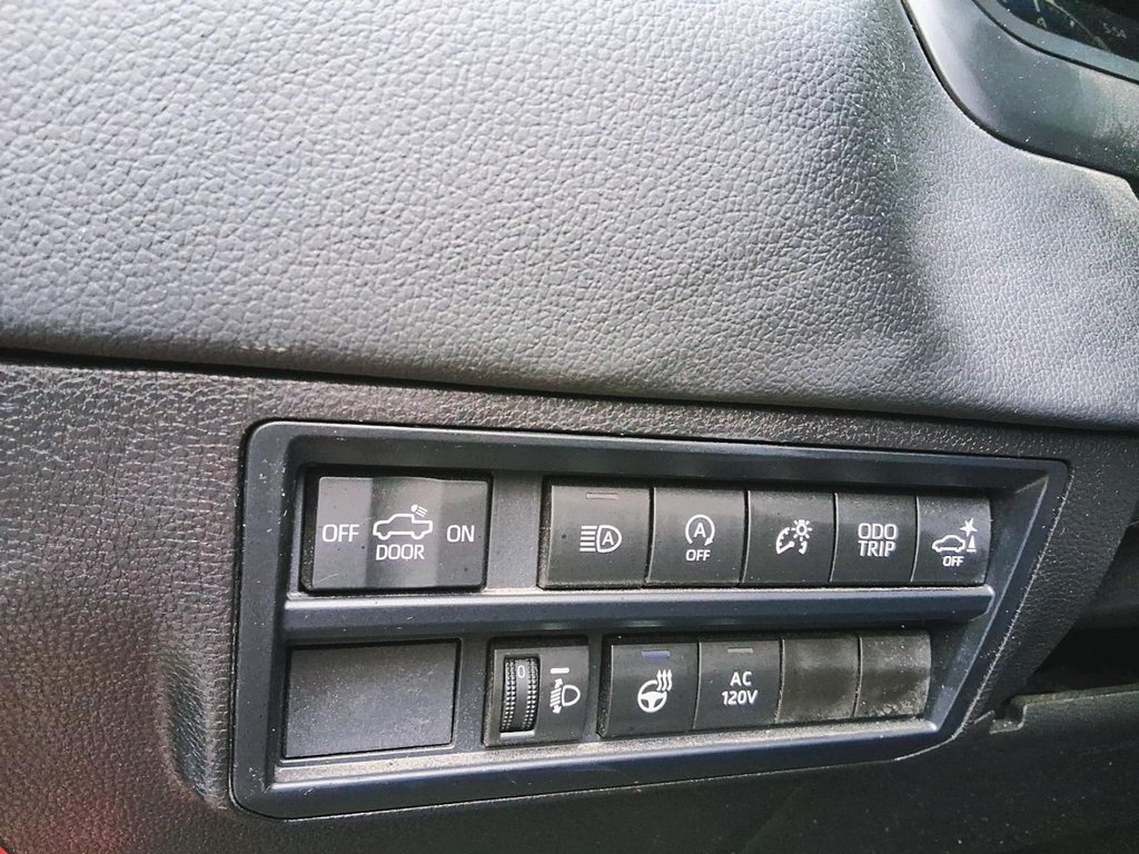 2026 Toyota Tundra 4X4 Tundra CrewMax Limited in Stratford, Ontario - 18 - w1024h768px