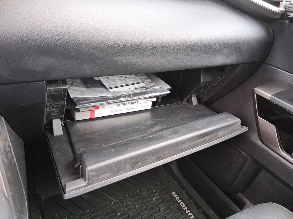 2026 Toyota Tundra 4X4 Tundra CrewMax Limited in Stratford, Ontario - 15 - w1024h768px