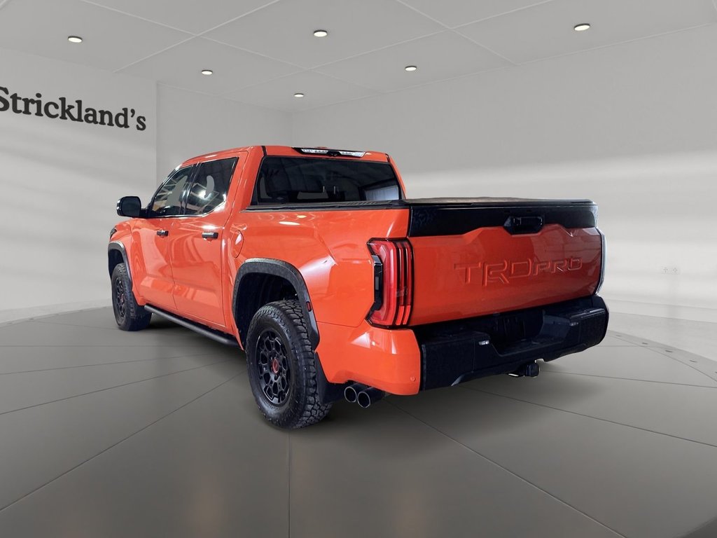 2023  TUNDRA HYBRID CrewMax Limited in Stratford, Ontario - 6 - w1024h768px