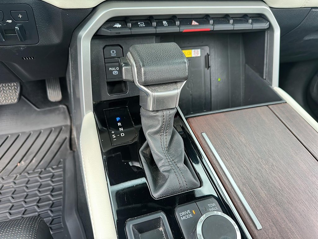 2023 Toyota TUNDRA HYBRID CrewMax Capstone in Stratford, Ontario - 14 - w1024h768px