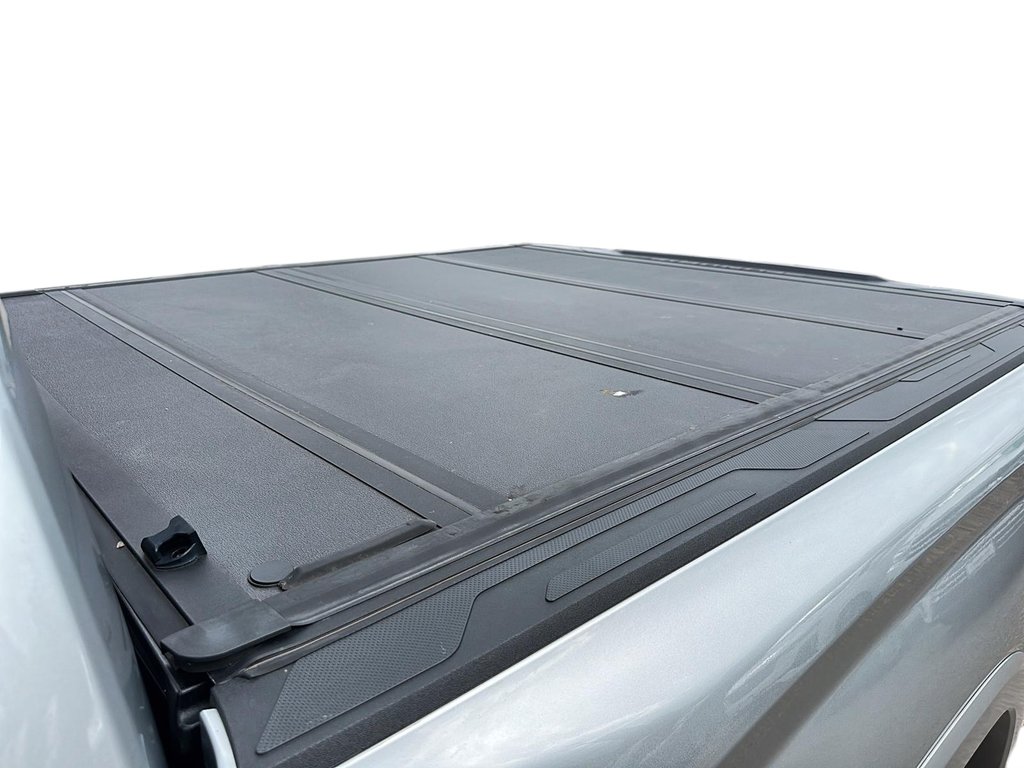2023 Toyota TUNDRA HYBRID CrewMax Capstone in Stratford, Ontario - 16 - w1024h768px