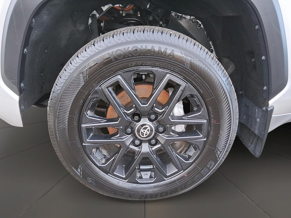 2025 Toyota Tundra Hybrid CrewMax Limited in Stratford, Ontario - 6 - w1024h768px