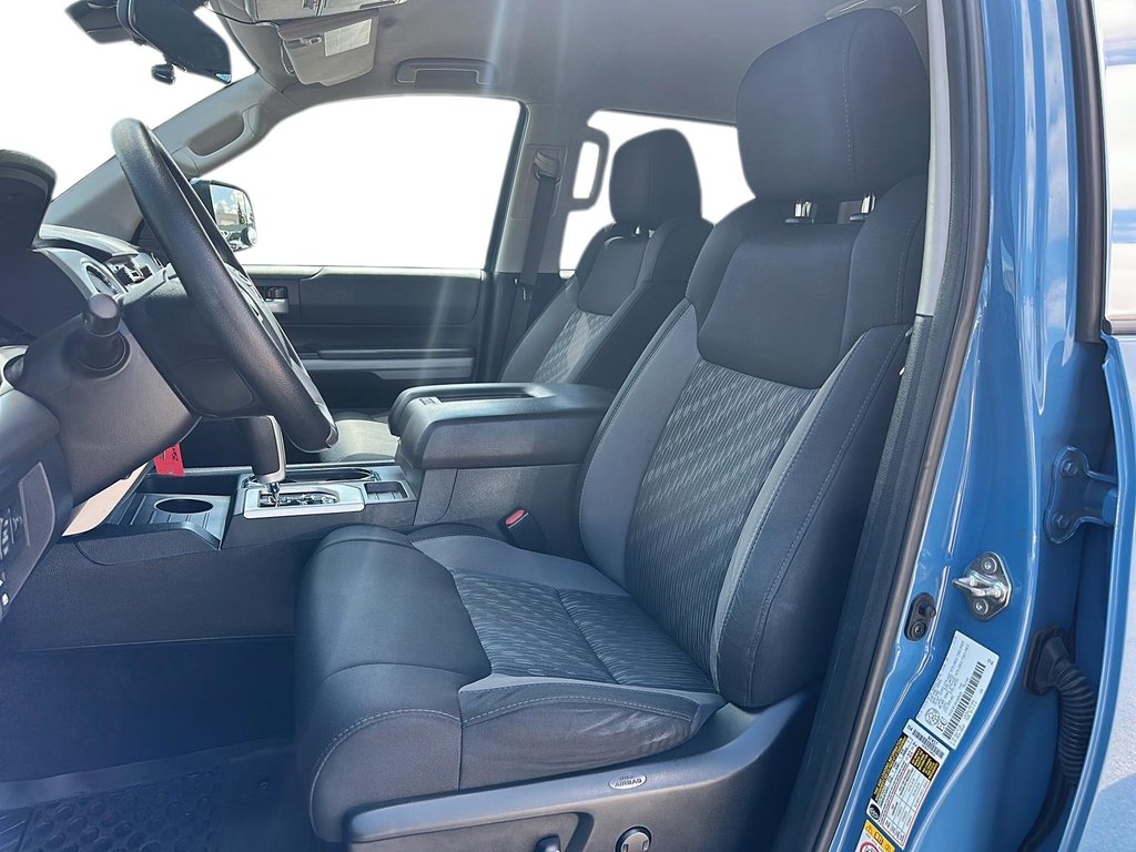 2019 Toyota Tundra 4x4 CrewMax SR5 Plus 5.7 6A in Stratford, Ontario - 8 - w1024h768px