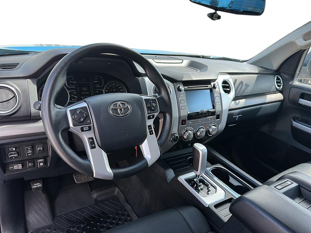 2019 Toyota Tundra 4x4 CrewMax SR5 Plus 5.7 6A in Stratford, Ontario - 9 - w1024h768px
