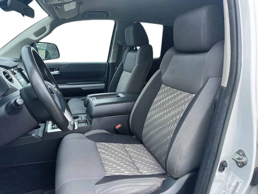 2020 Toyota Tundra 4x4 Dbl Cab SR5 5.7 6A in Stratford, Ontario - 7 - w1024h768px