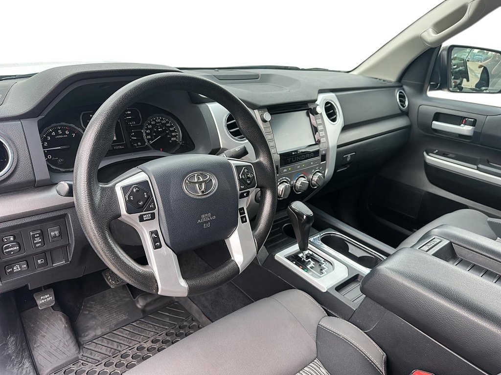 2020 Toyota Tundra 4x4 Dbl Cab SR5 5.7 6A in Stratford, Ontario - 8 - w1024h768px