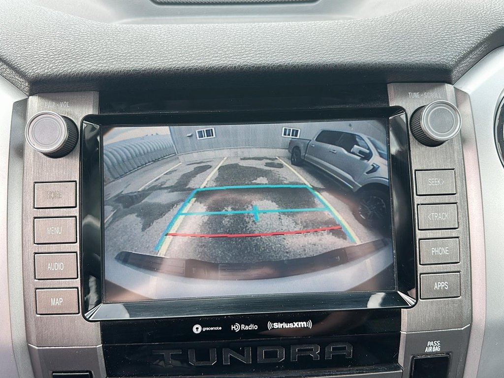 2020 Toyota Tundra 4x4 Dbl Cab SR5 5.7 6A in Stratford, Ontario - 16 - w1024h768px