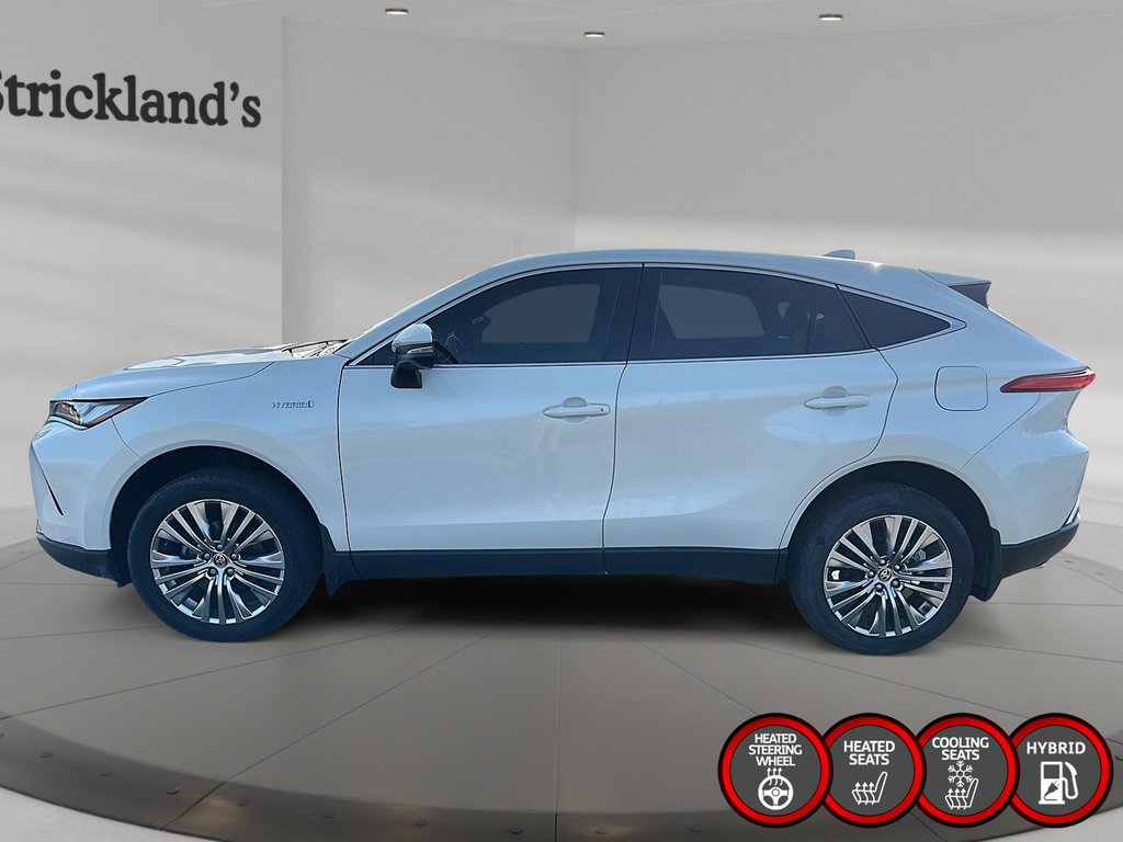 2021 Toyota VENZA HYBRID Venza Limited in Stratford, Ontario - 5 - w1024h768px