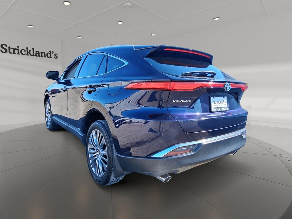 2021 Toyota Venza Hybrid Venza XLE in Stratford, Ontario - 4 - w1024h768px