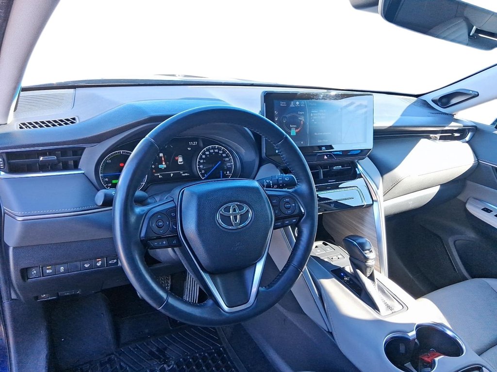 2021 Toyota Venza Hybrid Venza XLE in Stratford, Ontario - 10 - w1024h768px
