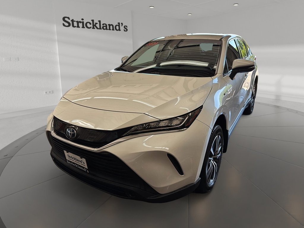 2021 Toyota Venza Hybrid Venza LE in Stratford, Ontario - 1 - w1024h768px