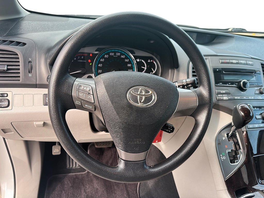 2009 Toyota Venza 6A in Stratford, Ontario - 11 - w1024h768px
