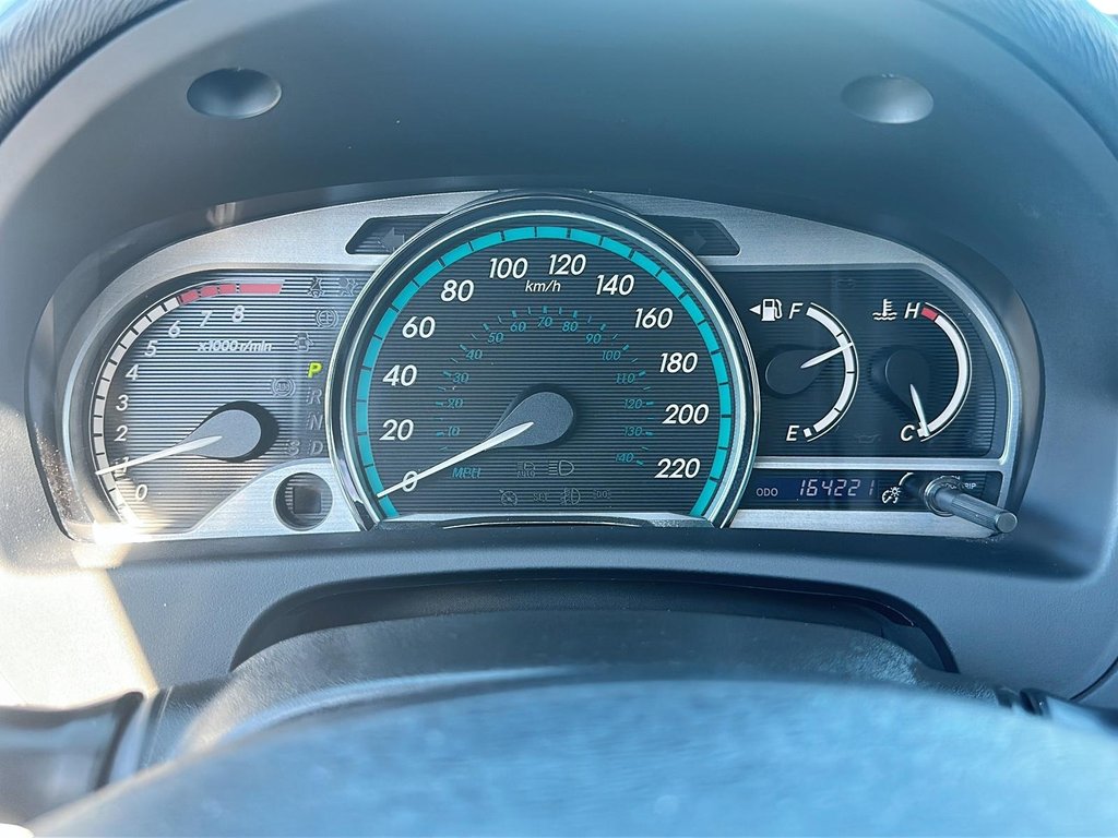 2011 Toyota Venza V6 AWD 6A in Stratford, Ontario - 13 - w1024h768px