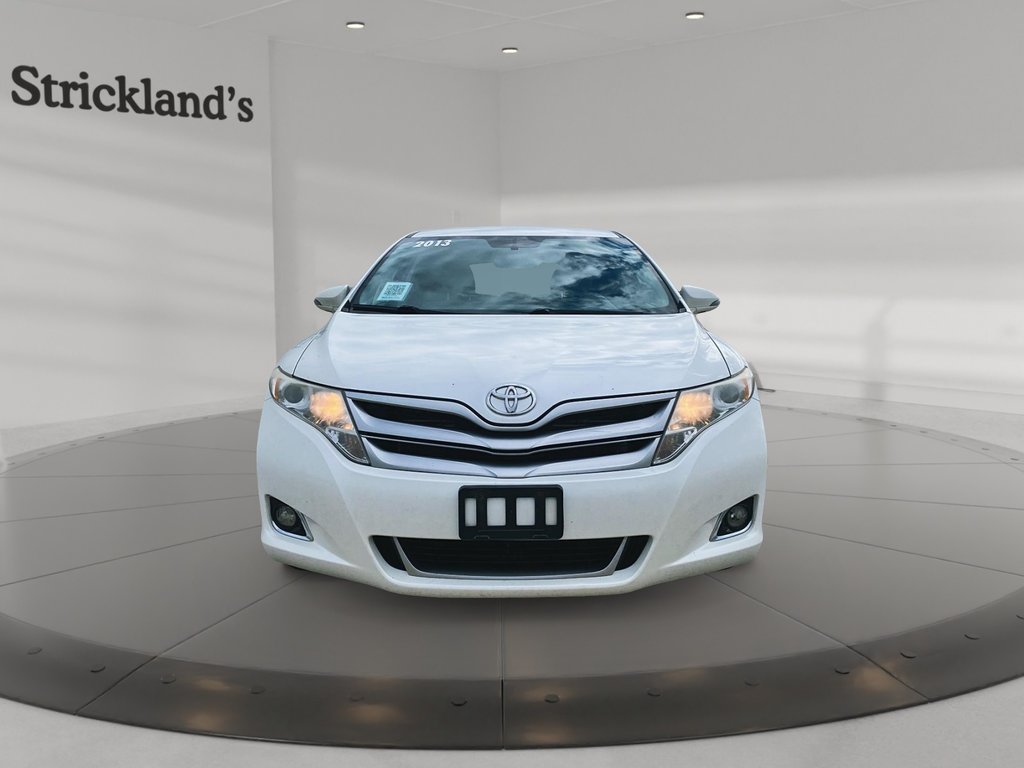 2013  Venza 4CYL 6A in Stratford, Ontario - 2 - w1024h768px