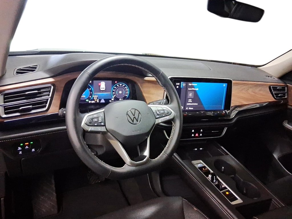 2024 Volkswagen Atlas Comfortline 2.0 TSI 4MOTION in Stratford, Ontario - 12 - w1024h768px