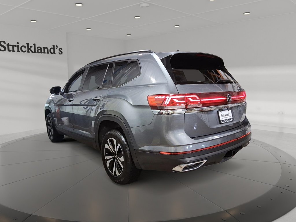 2024 Volkswagen Atlas Comfortline 2.0 TSI 4MOTION in Stratford, Ontario - 4 - w1024h768px