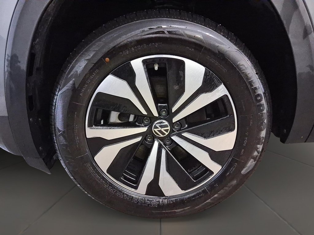 2024 Volkswagen Atlas Comfortline 2.0 TSI 4MOTION in Stratford, Ontario - 7 - w1024h768px