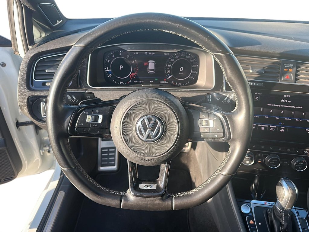 2018 Volkswagen Golf R 5-Dr 2.0T 4MOTION at DSG in Stratford, Ontario - 10 - w1024h768px
