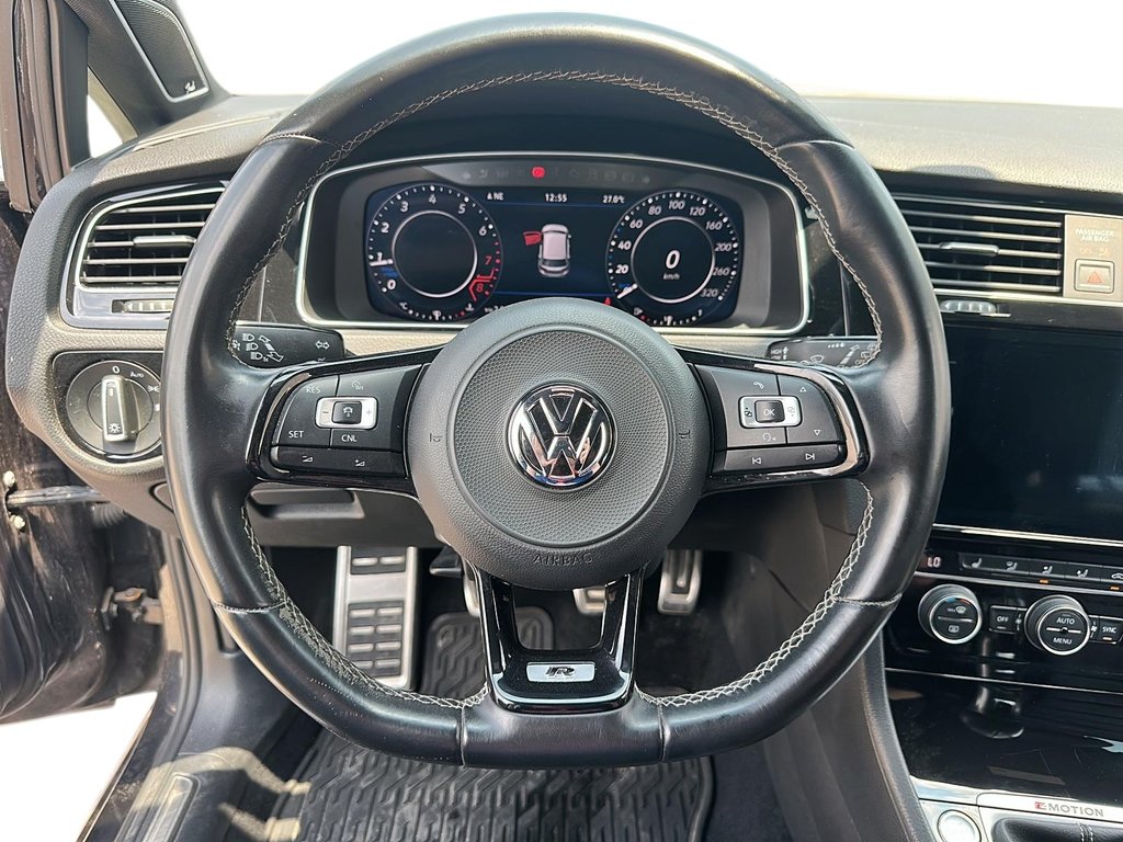 2018 Volkswagen Golf R 5-Dr 2.0T 4MOTION 6sp in Stratford, Ontario - 11 - w1024h768px