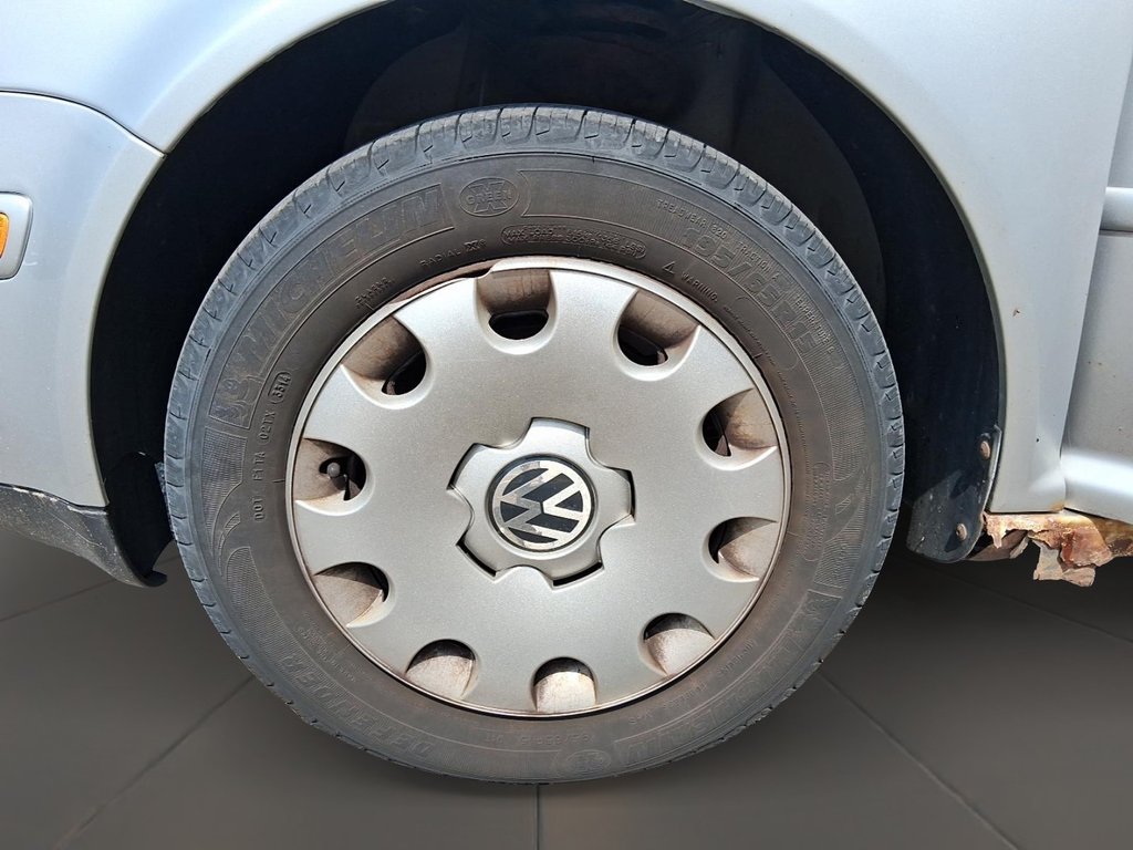 2007 Volkswagen Golf 4Dr Hbk in Stratford, Ontario - 6 - w1024h768px