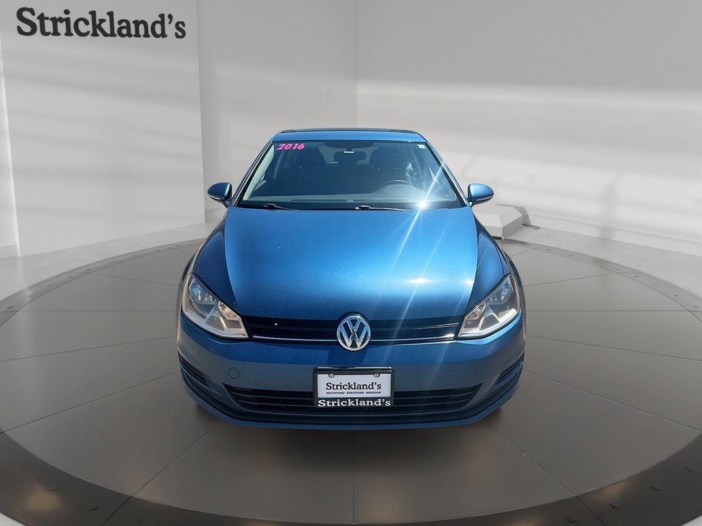 2016 Volkswagen Golf 5-Dr 1.8T Comfortline 6sp at w/Tip in Stratford, Ontario - 2 - w1024h768px