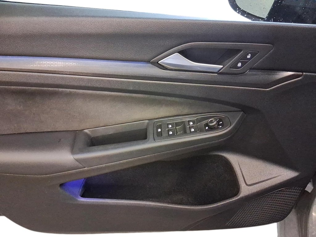 2023 Volkswagen GTI 2.0 T Autobahn 6Sp in Stratford, Ontario - 13 - w1024h768px