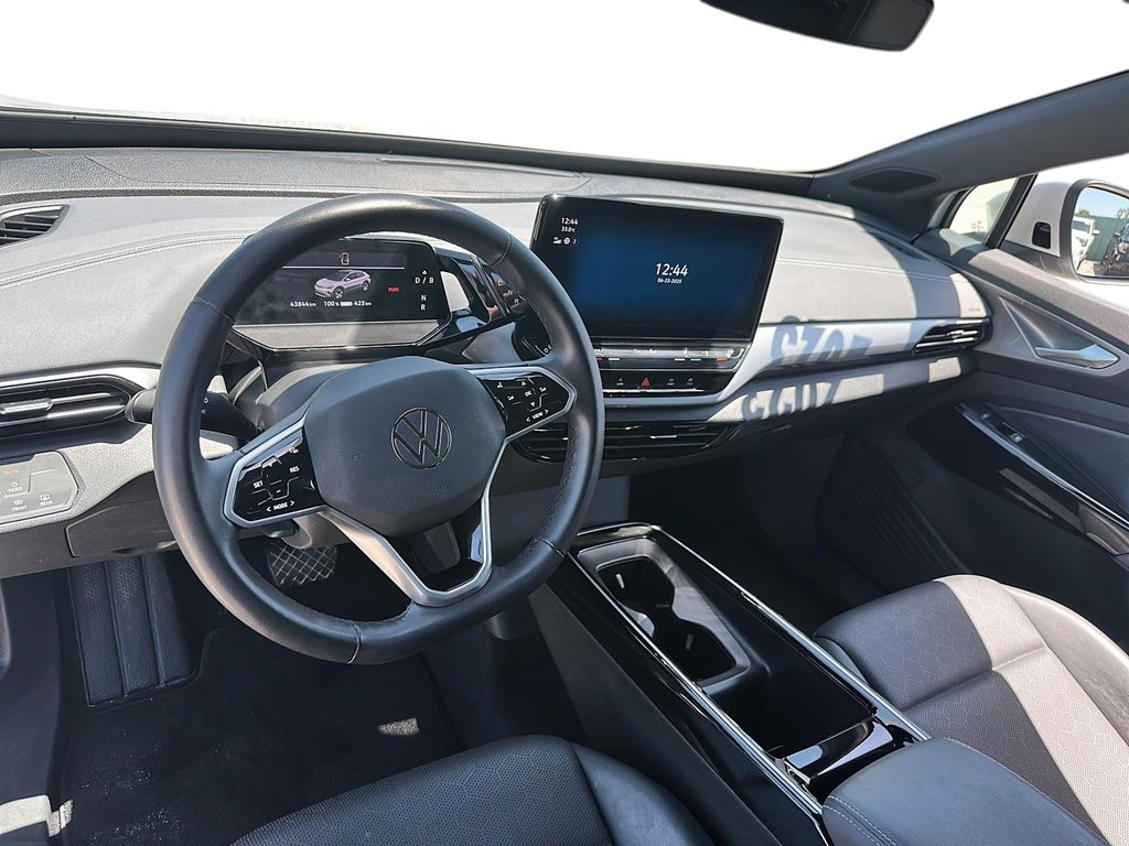 2023 Volkswagen ID.4 Pro AWD in Stratford, Ontario - 9 - w1024h768px