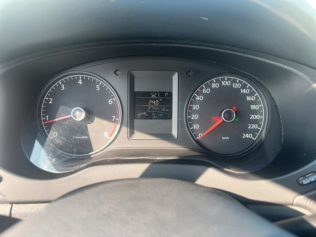2011 Volkswagen Jetta Comfortline 2.0 6sp at w/Tip in Stratford, Ontario - 13 - w1024h768px