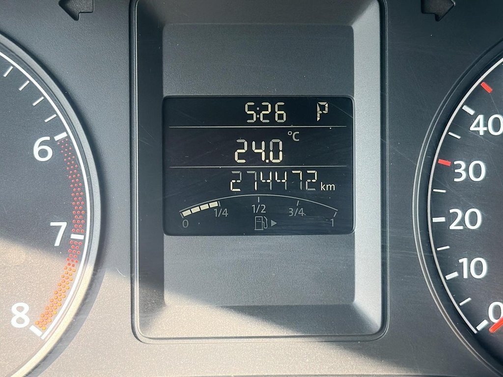 2011 Volkswagen Jetta Comfortline 2.0 6sp at w/Tip in Stratford, Ontario - 12 - w1024h768px