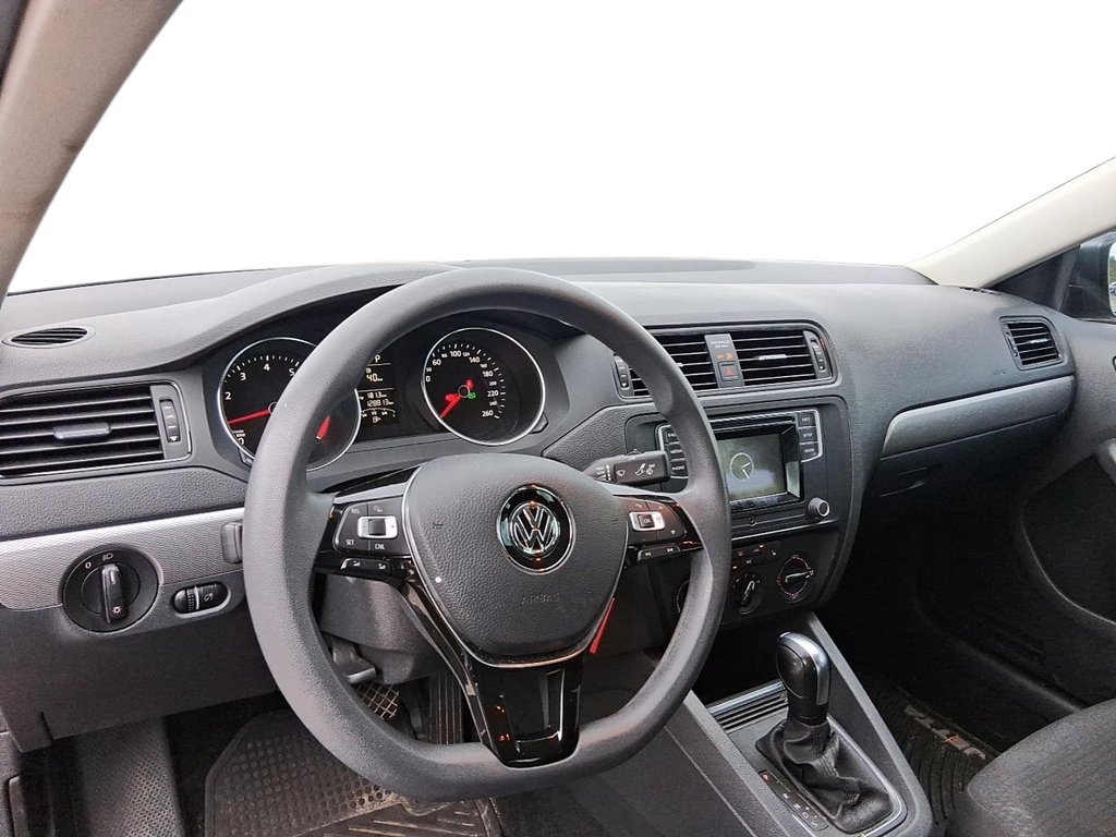2017 Volkswagen Jetta Trendline plus 1.4T 6sp at w/Tip in Stratford, Ontario - 9 - w1024h768px