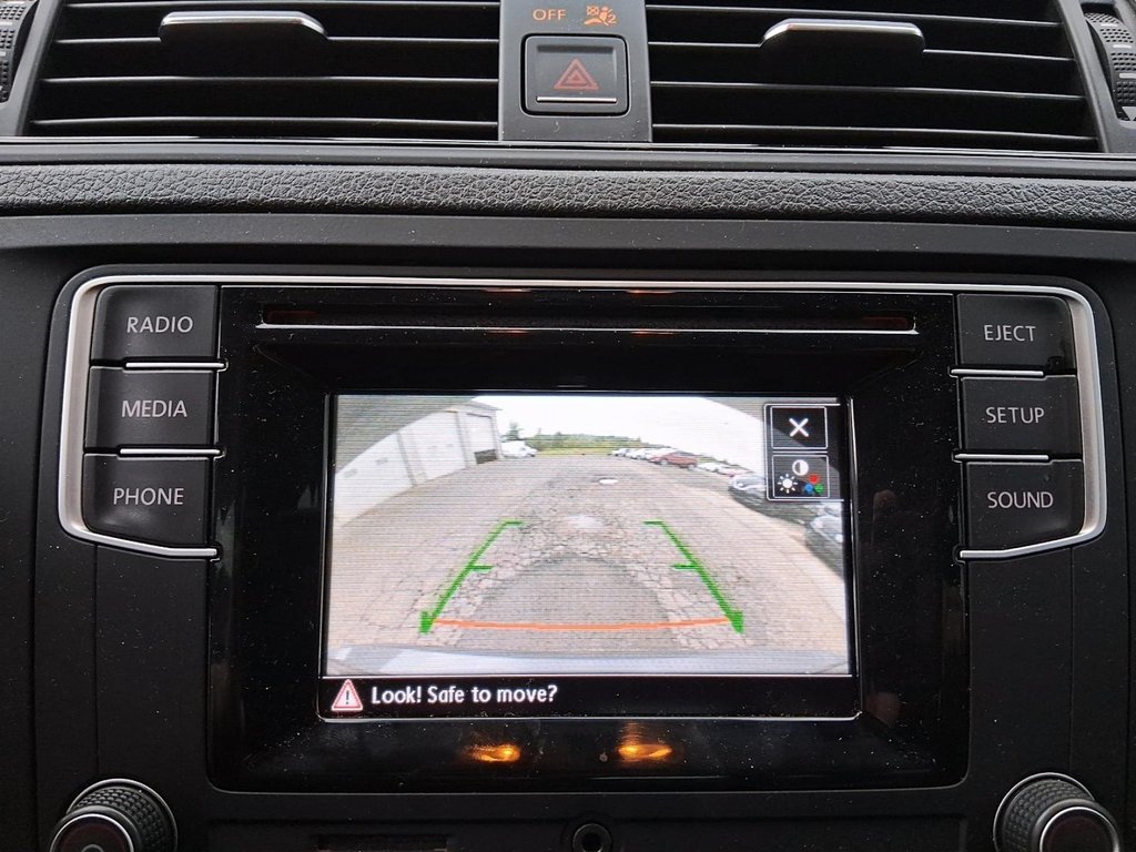 2017 Volkswagen Jetta Trendline plus 1.4T 6sp at w/Tip in Stratford, Ontario - 16 - w1024h768px
