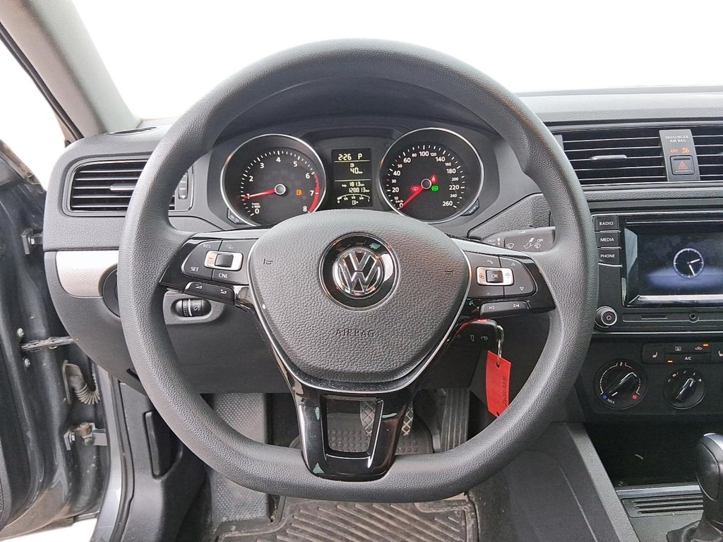 2017 Volkswagen Jetta Trendline plus 1.4T 6sp at w/Tip in Stratford, Ontario - 11 - w1024h768px