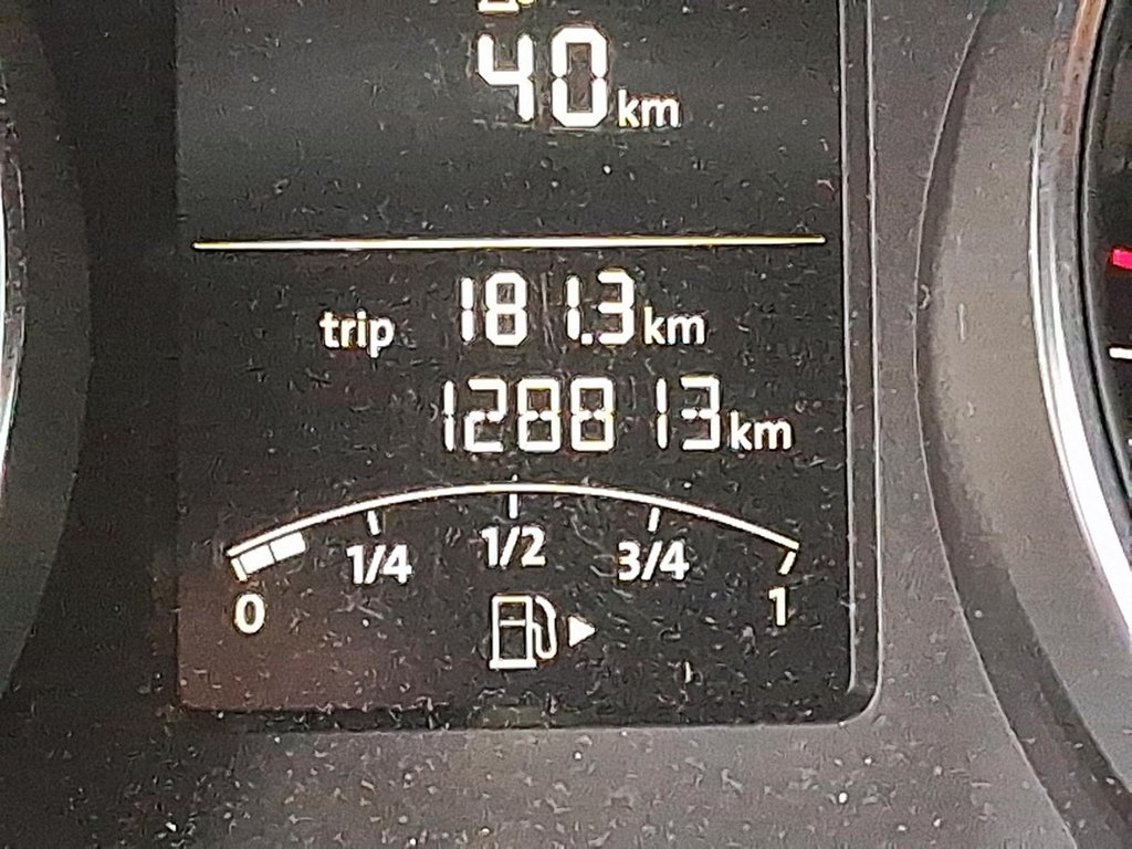 2017 Volkswagen Jetta Trendline plus 1.4T 6sp at w/Tip in Stratford, Ontario - 12 - w1024h768px