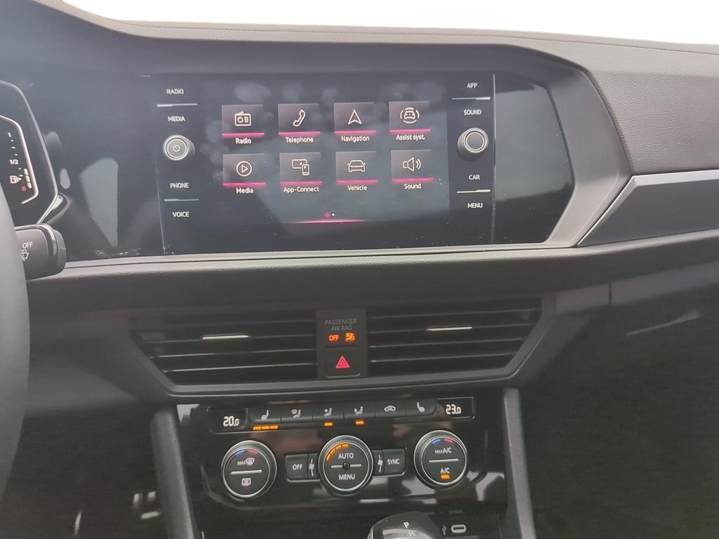 2024 Volkswagen Jetta Comfortline 1.5 T 8Sp at w/Tip in Stratford, Ontario - 14 - w1024h768px