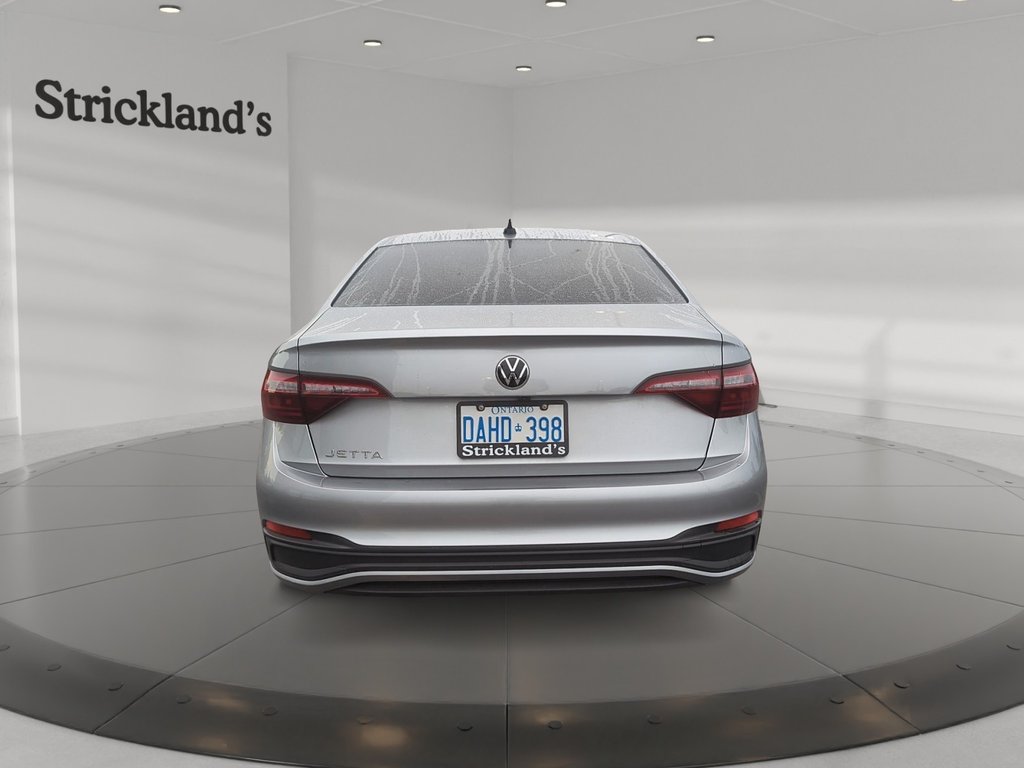 2024 Volkswagen Jetta Comfortline 1.5 T 8Sp at w/Tip in Stratford, Ontario - 3 - w1024h768px